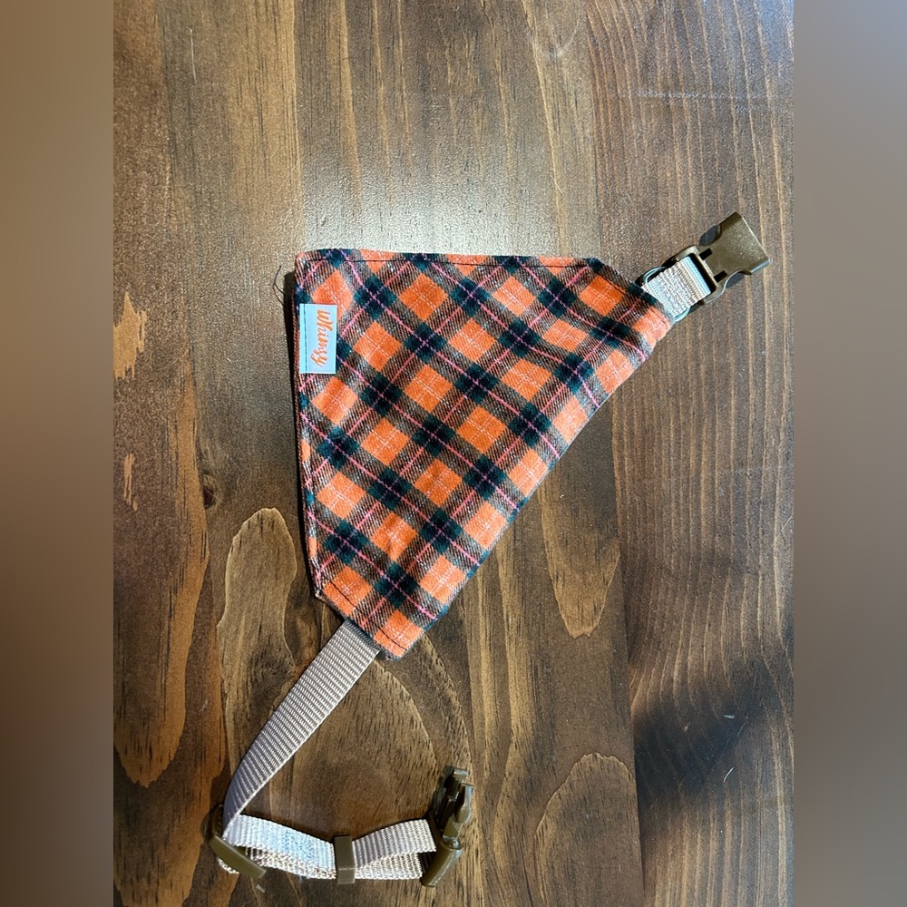 Never used bandana collar